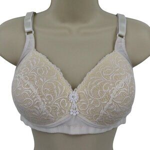 Prima Valentina 40C Bra White Lace Wireless Wire Free Padded Rhinestone Accent